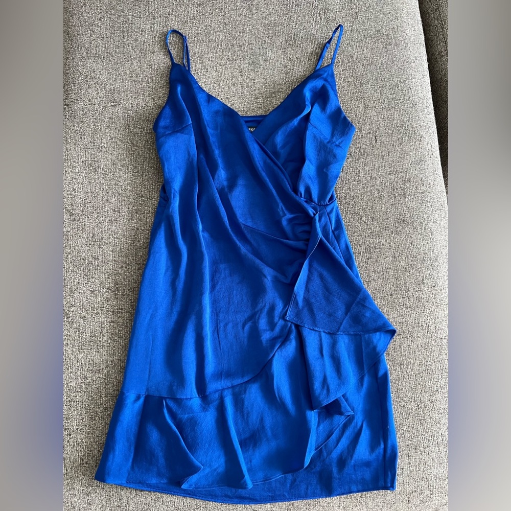 Express ruffle bodycon dress size medium